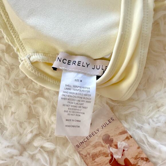 NWT Sincerely Jules Yellow Crochet Bikini Swim Set Medium Top Large Bottom - Picture 5 of 6